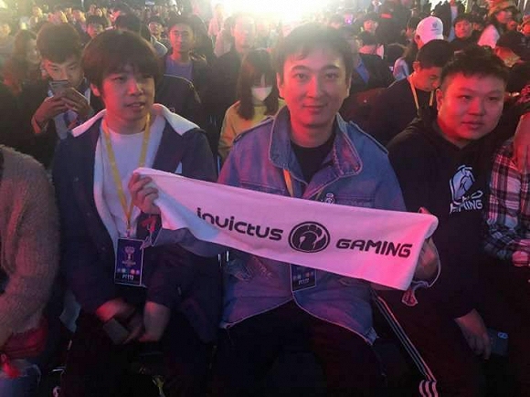 LPL夏季赛W7D1：Yskm首发对位Hery，BLG再战LGD